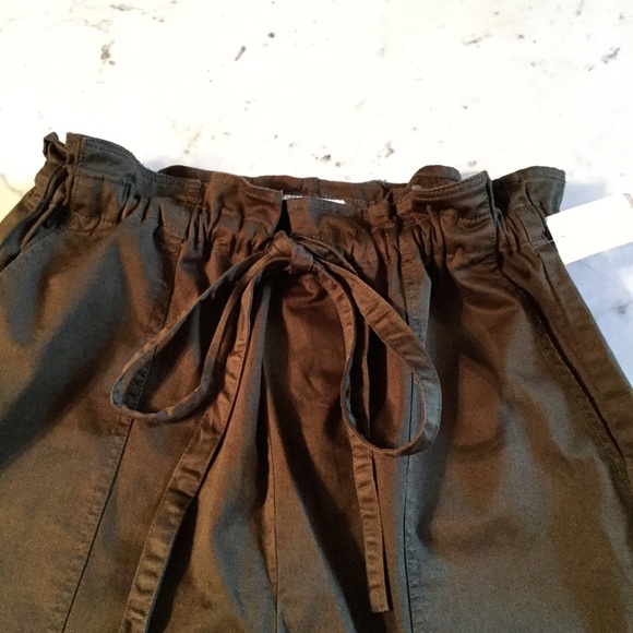 Current Elliot "Tabloid Cropped Paperbag Pants” - Picture 4 of 4